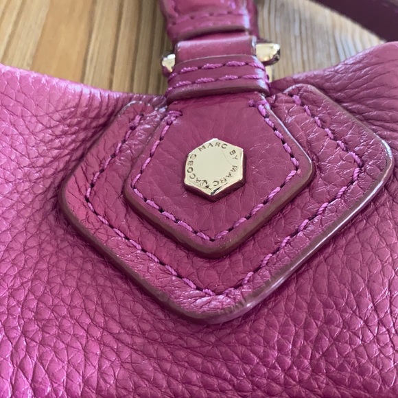 Marc by Marc Jacobs Classic Q City Bag in Electric Violet - Picture 4 of 11